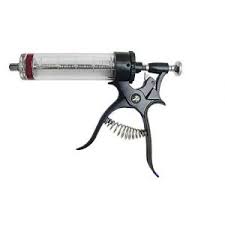 syringes & bolus gun